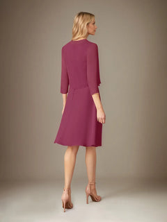 A-Line Chiffon Scoop Neck Dress with 3/4 Sleeves and Knee-Length Hem