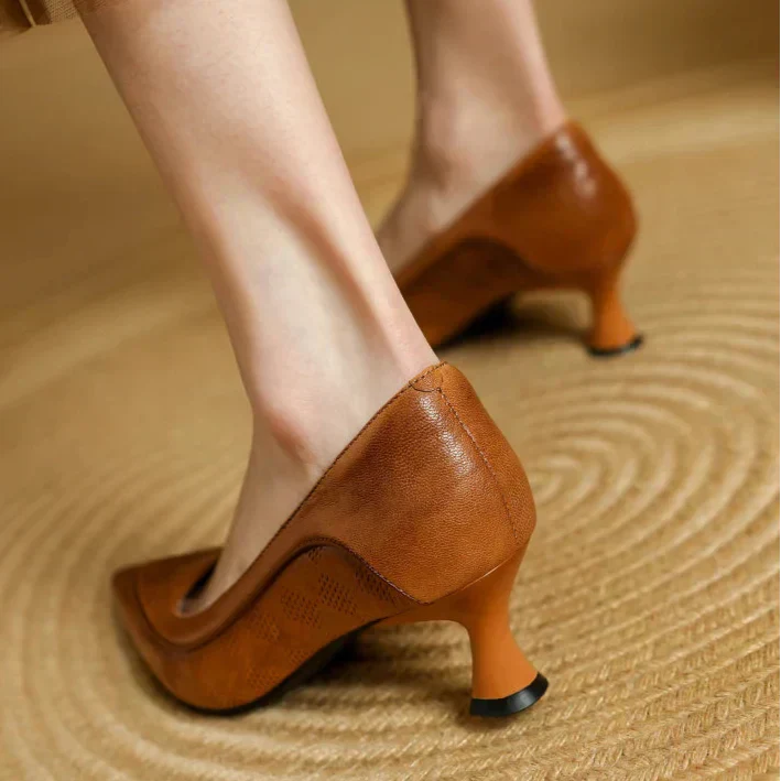 Vivian Elegant Pumps