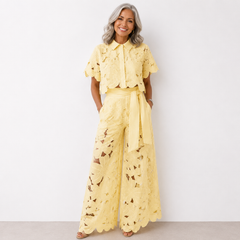 Arielle™ Comfortable Set